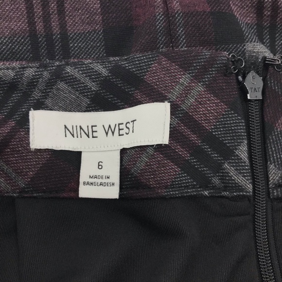 Nine West Plaid Black & Plum Skirt, NWT - Picture 6 of 8